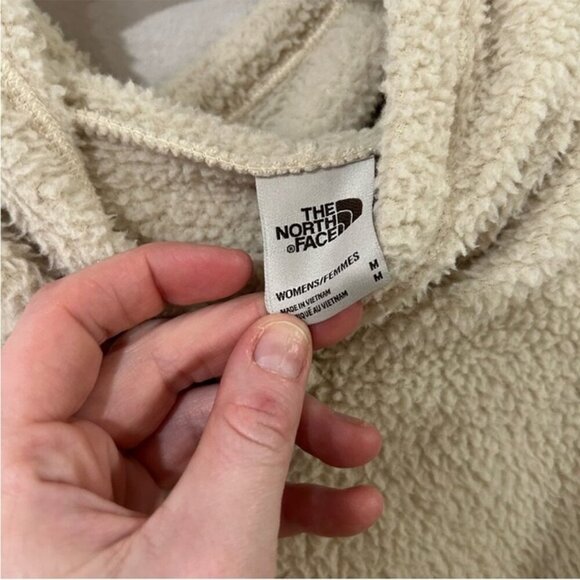 The North Face Cream Pullover Sherpa Soft Hoodie Sweatshirt Women’s Size Medium - Picture 3 of 7